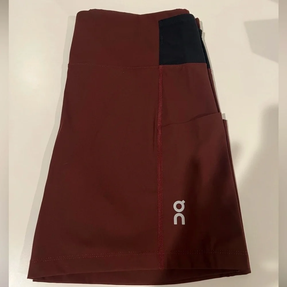 On Running Shorts - Picture 2 of 5